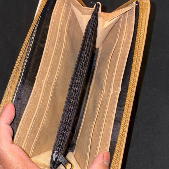 Sunflower and Cartoon Character Wallet Set - Picture 6 of 8